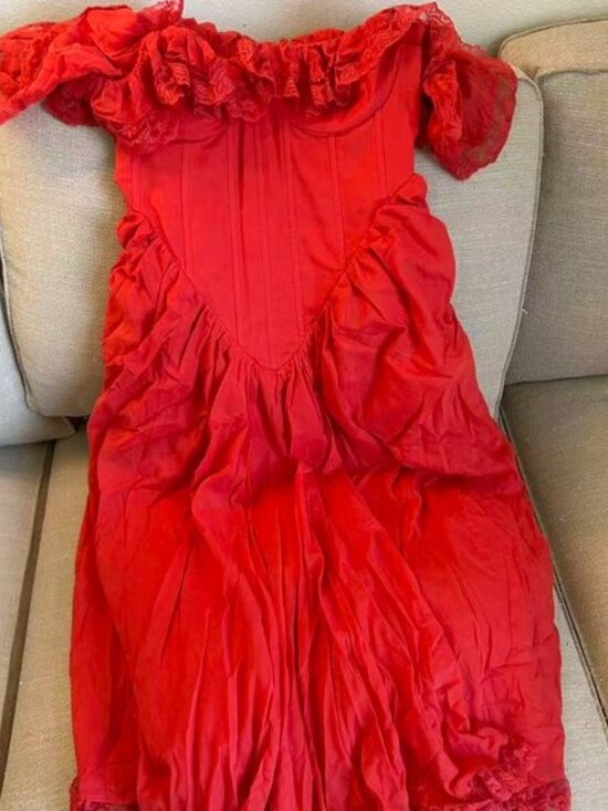 Selkie The Revolt Red Cupid Midi Dress Medium - Picture 6 of 14